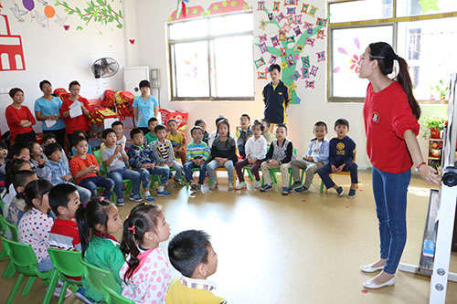 迪斯尼幼儿园开展教师公开课评比活动
