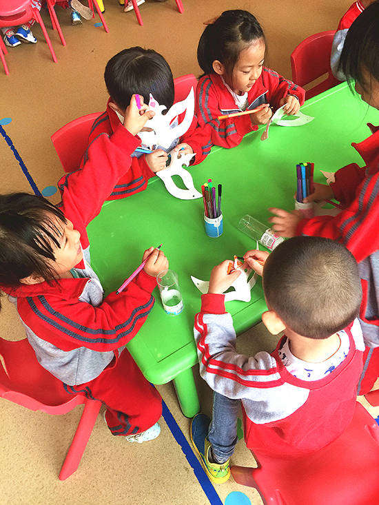 江西迪斯尼幼儿园·芳草园热情迎接姐妹园来园参观学习和交流