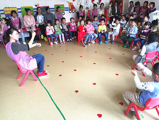 江西迪斯尼幼儿园·芳草园热情迎接姐妹园来园参观学习和交流