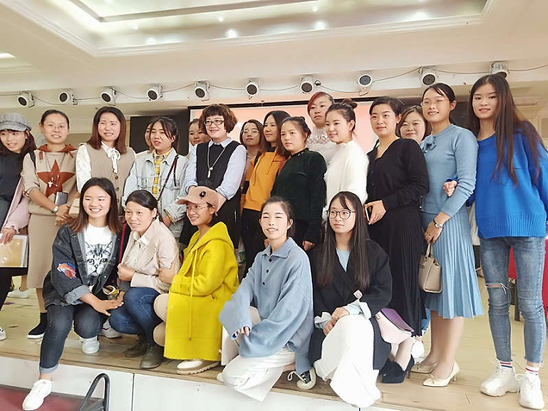微信图片_20181029150419.jpg 微信图片_20181029150419.jpg